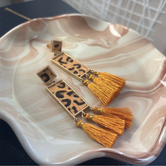 Leopard Print Tassel Earrings - Picture 1 of 2